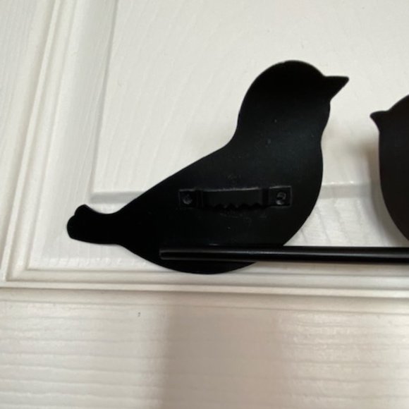 Farmhouse Metal Bird Cutout Birds on Branch Wire Art, Wall Decor - Picture 11 of 14